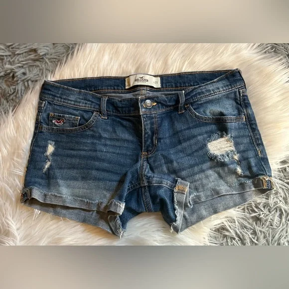 Hollister Women's Blue Denim Shorts - Picture 1 of 6